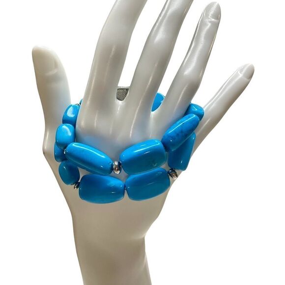 Faux Turquoise & Bright Silver Toned Stretch  Bracelet - Picture 5 of 7